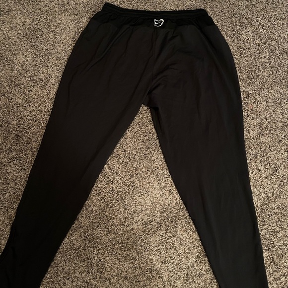 Nike dri-fit pants - Picture 2 of 2